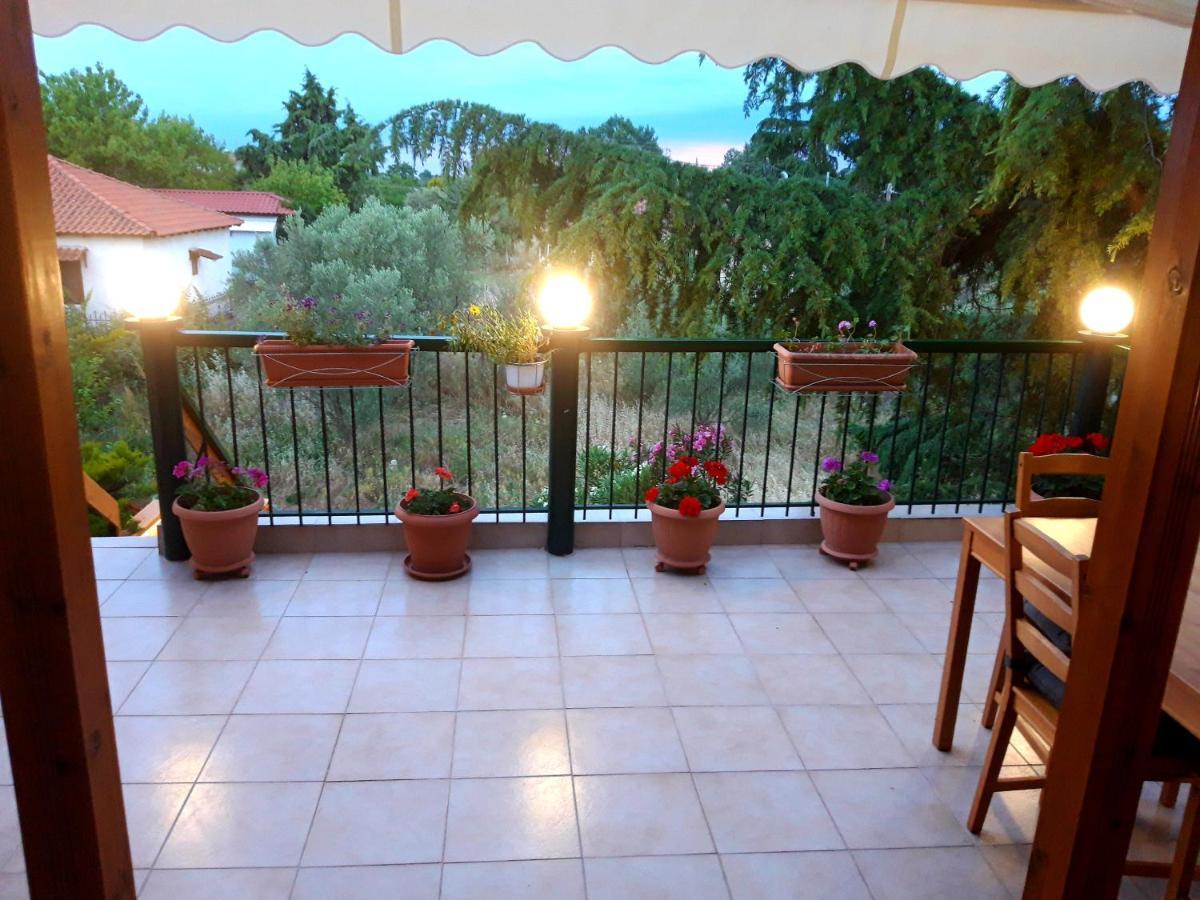 Handmade Peaceful Cozy House Near The Beach Nea Kallikrateia Extérieur photo