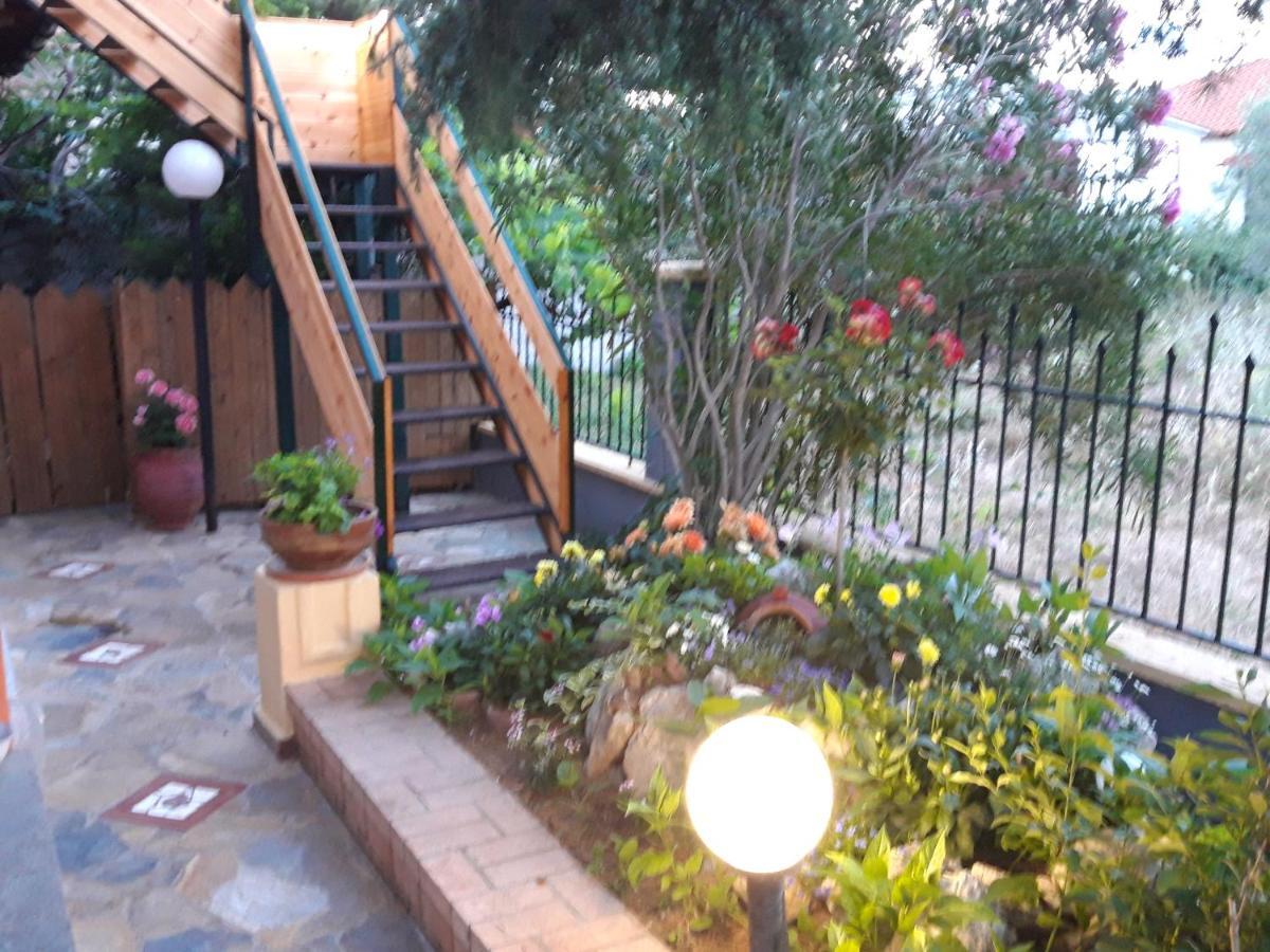 Handmade Peaceful Cozy House Near The Beach Nea Kallikrateia Extérieur photo